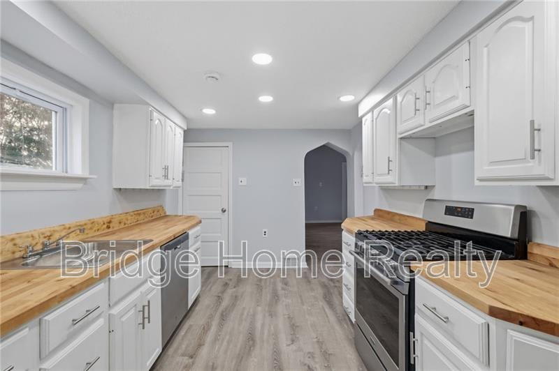 228 Sylvan Walk – photo 5