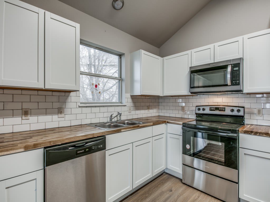 610 Lonestar Park Lane – photo 2