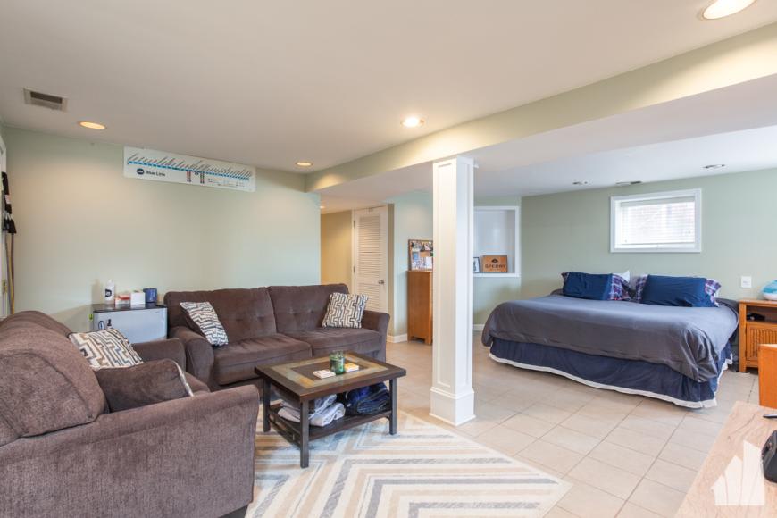 1538 Wrightwood – photo 1