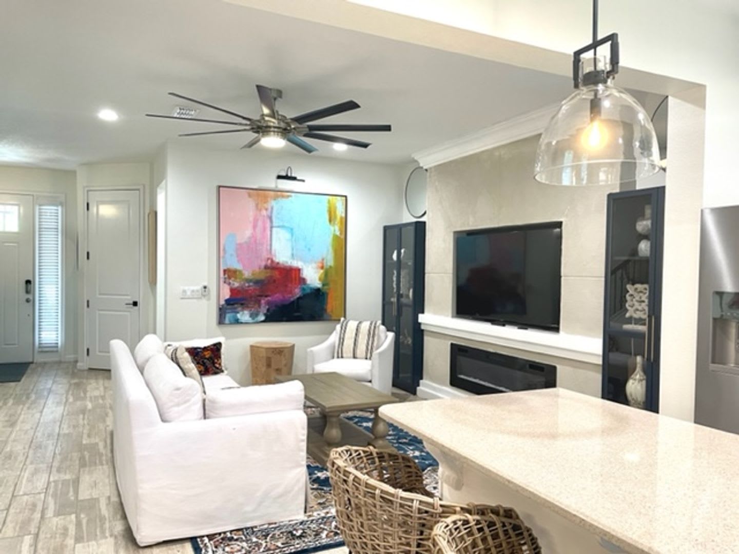 3/2.5 FURNISHED OPTION- No deposit for qualified applicants! Short Term Available! – photo 5