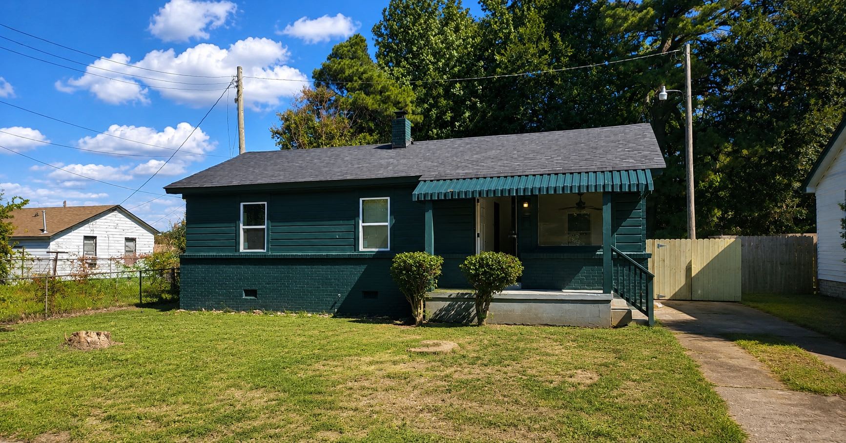 750 Lester Street – photo 1