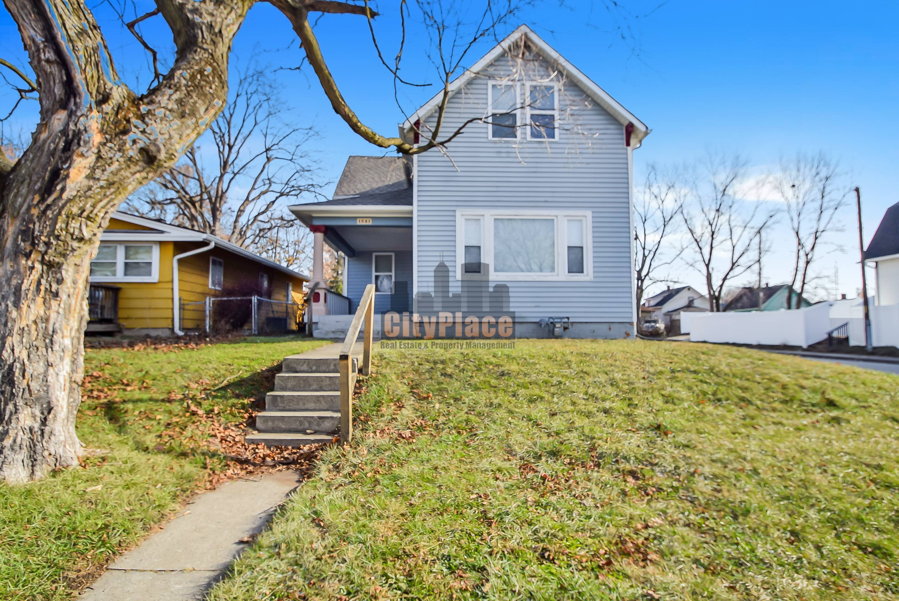 1541 Spruce St – photo 1