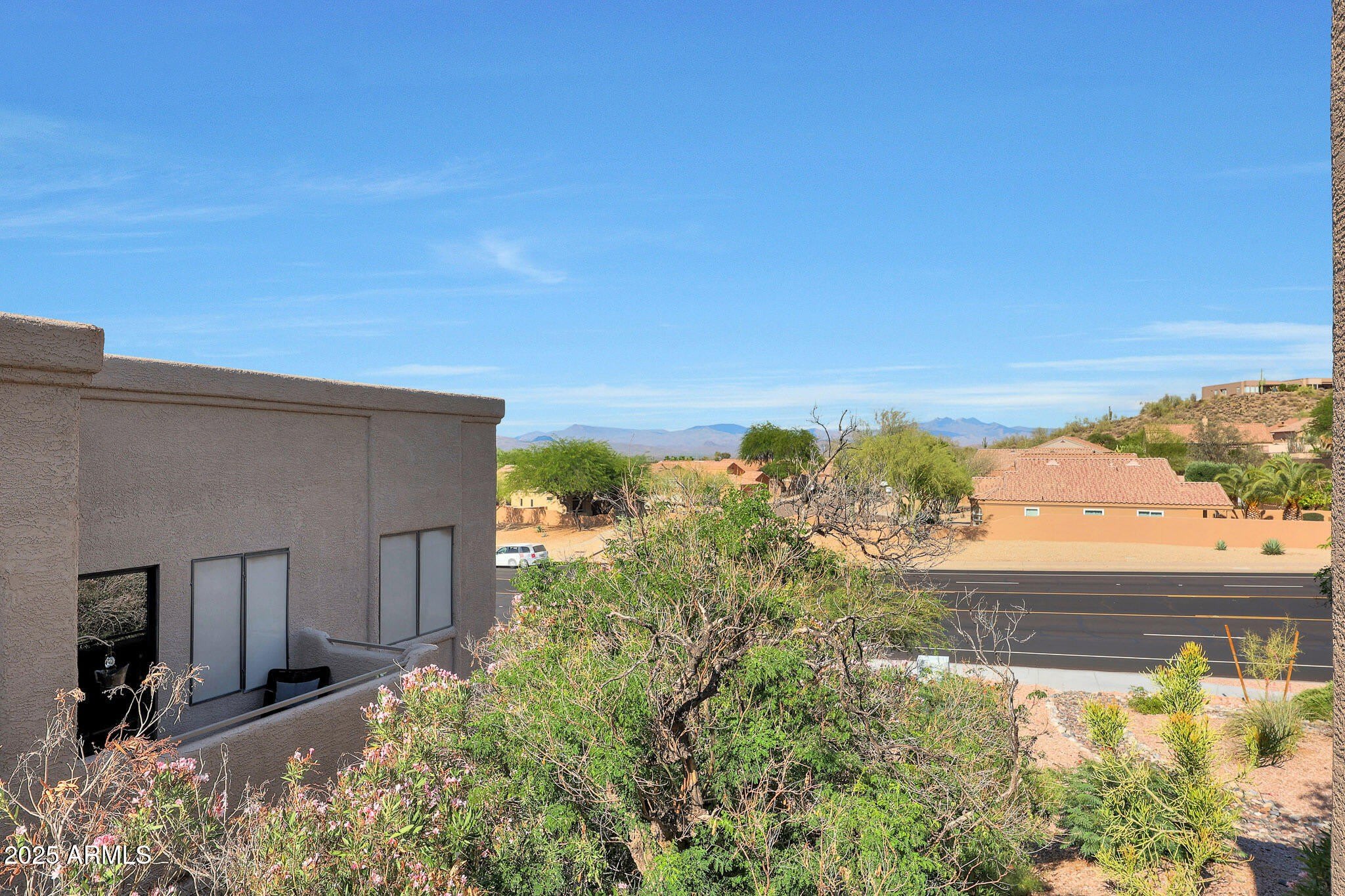 13804 N SAGUARO Boulevard – photo 1