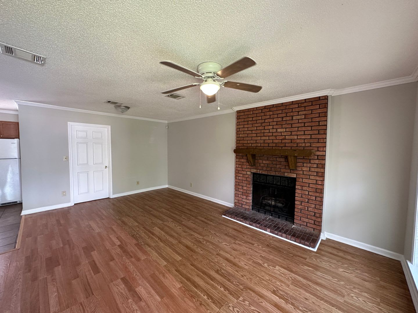 3 Bedroom 1 bath – photo 3