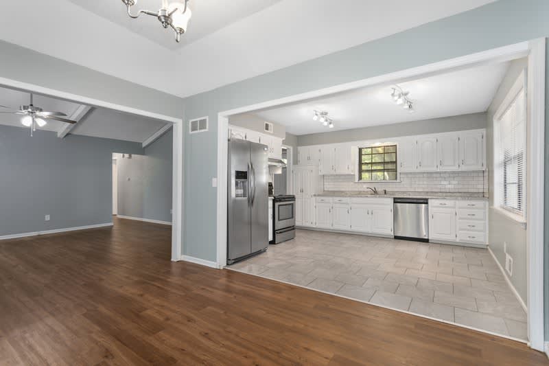 3513 NE Stanton St – photo 5