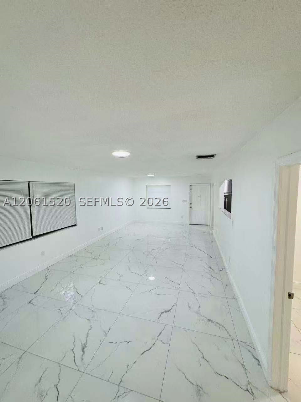 637 SW 1st St – photo 5
