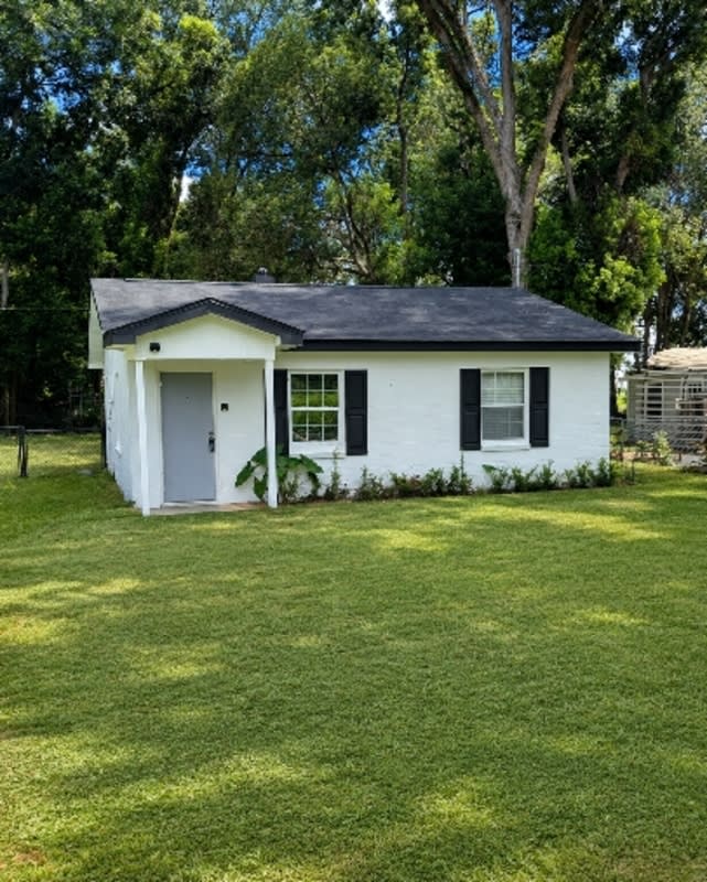 1502 Pepper Drive – photo 1