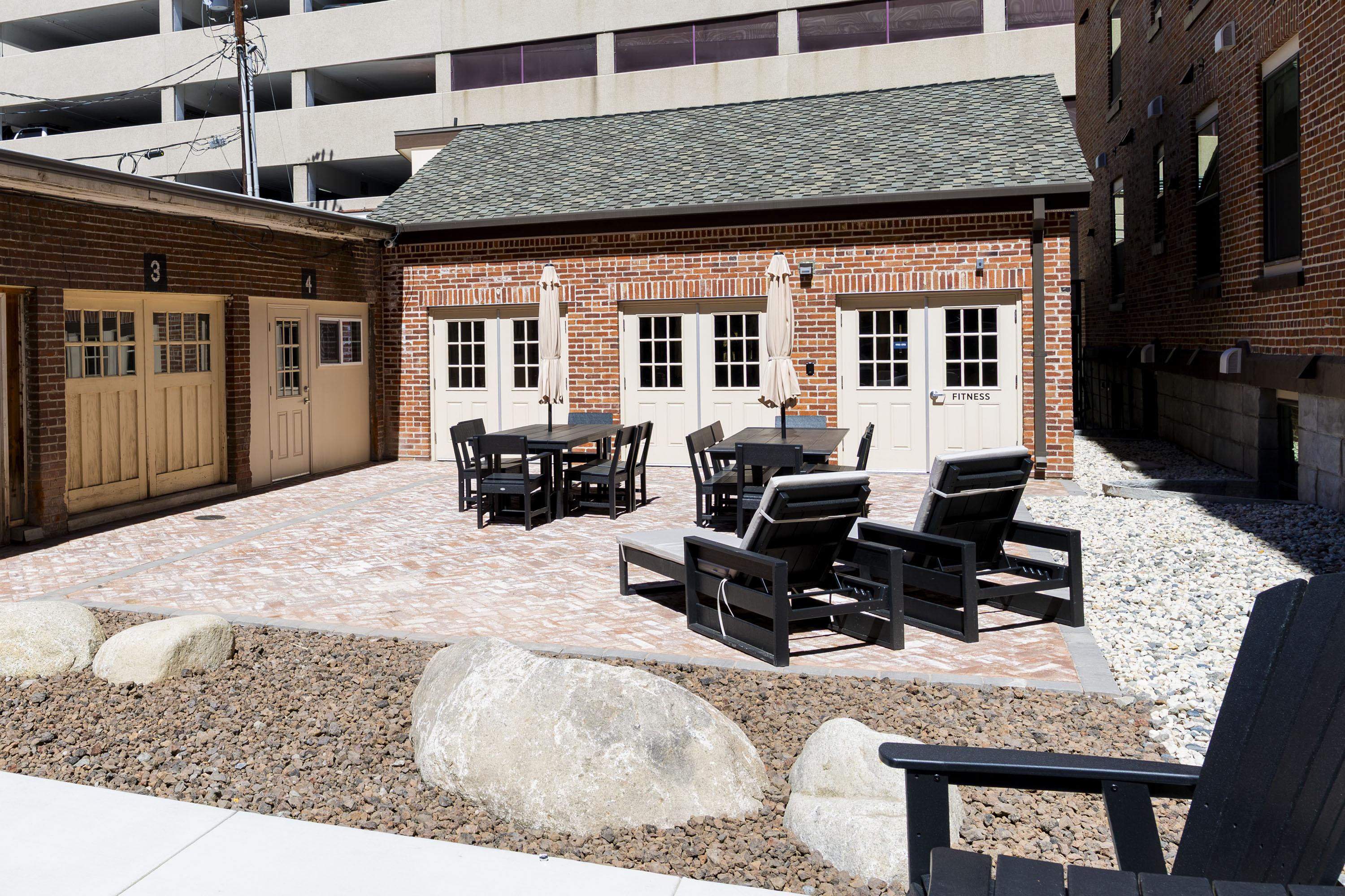One18 West Street Residential – photo 5