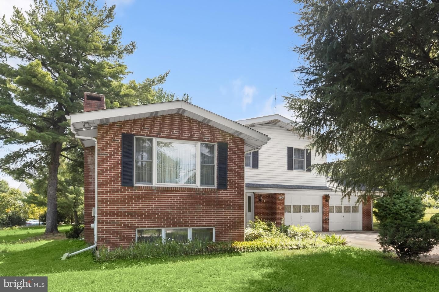 4816 BUCKS SCHOOL HOUSE RD – photo 5