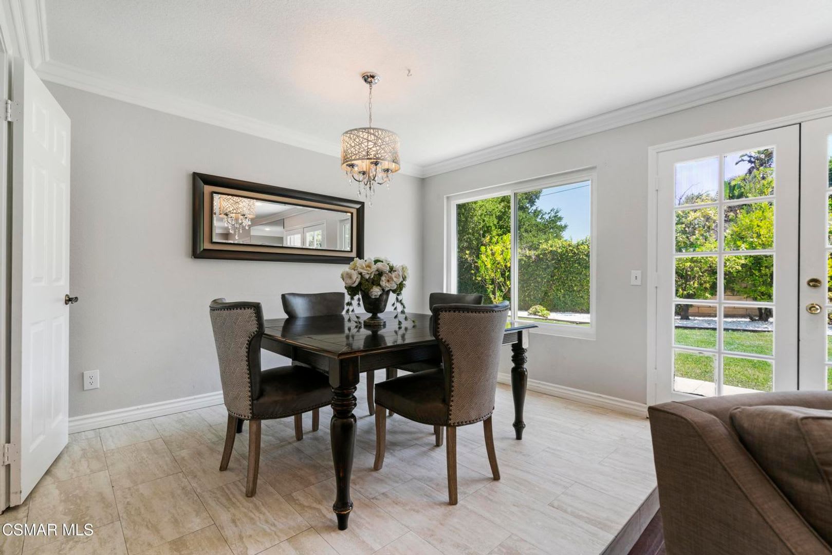 Gorgeous Shadow Run Home Perched On A Quiet Cul De Sac In Moorpark With Access To Community Pool Spa – photo 3