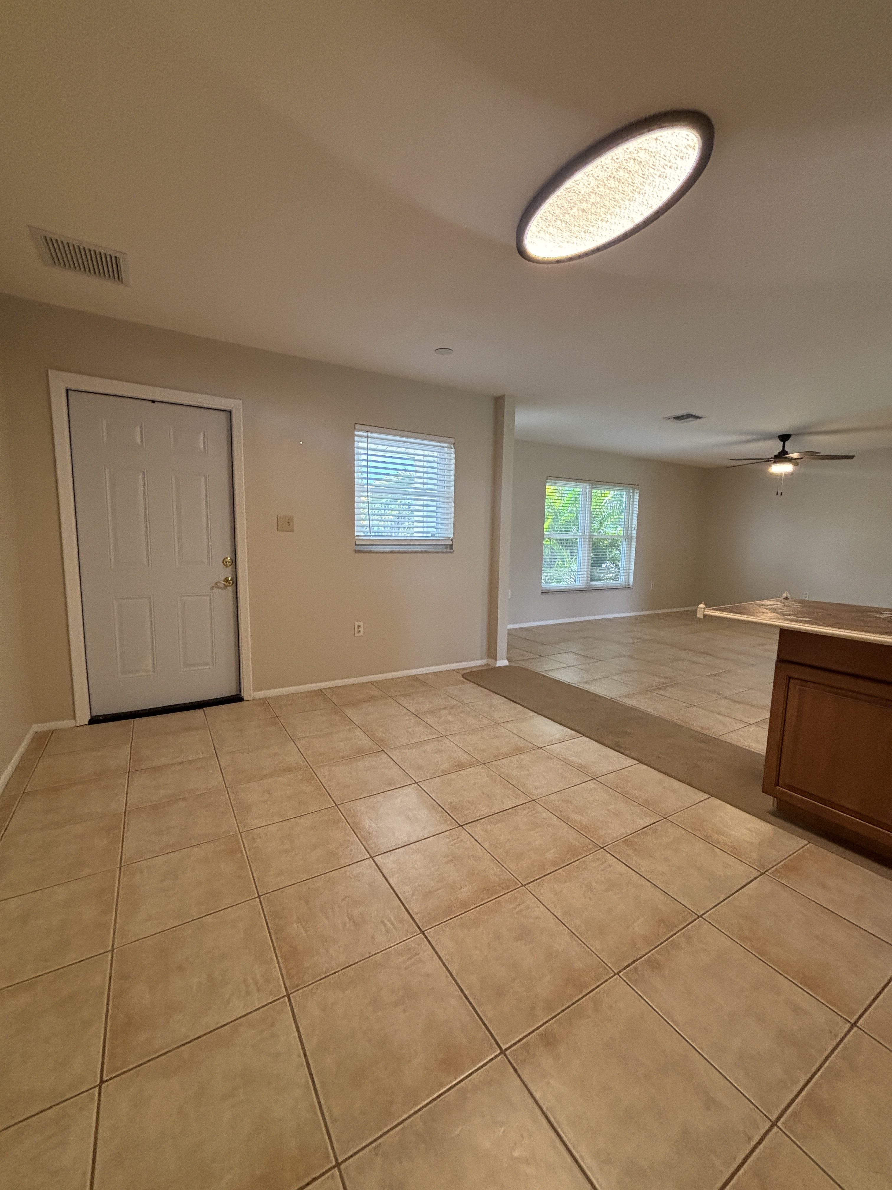 814 Spring Lake Blvd NW – photo 4