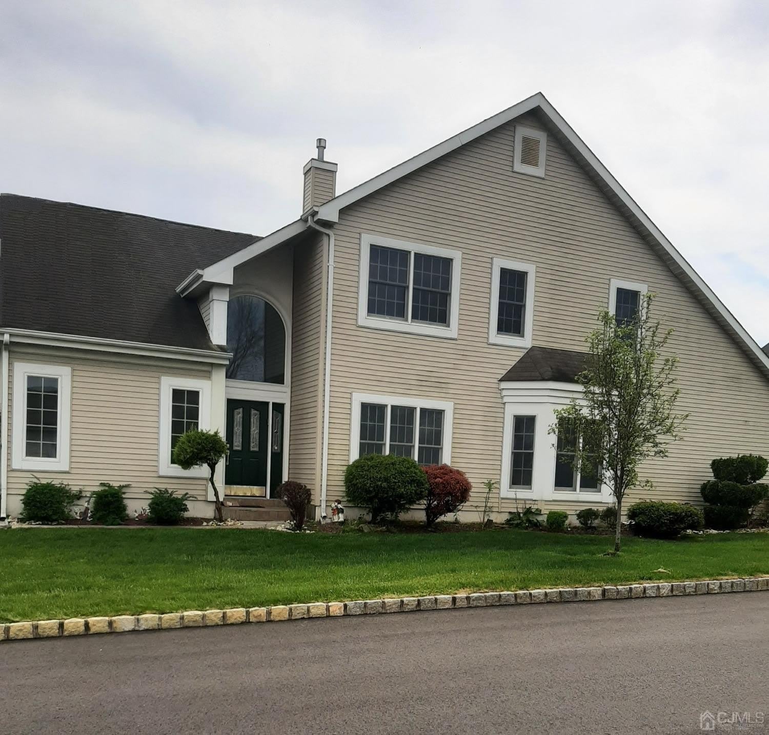 52 Westminster Drive – photo 2