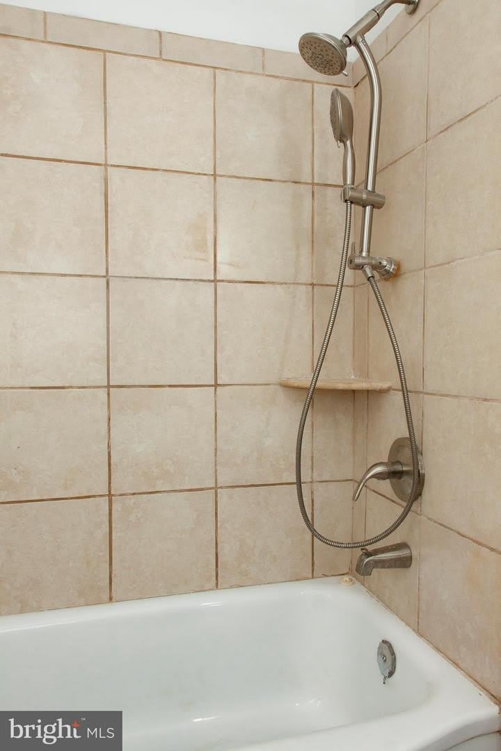 5627 8TH ST S – photo 5