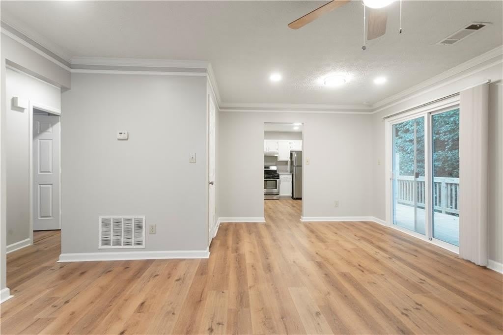 1041 Plantation Way NW – photo 5