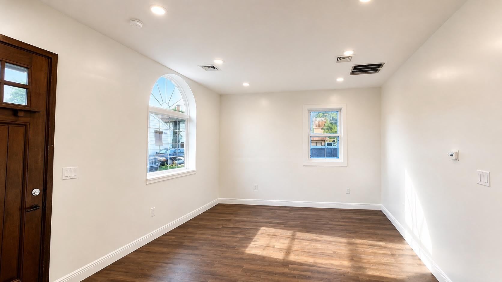 111 N BALTIMORE Street – photo 2