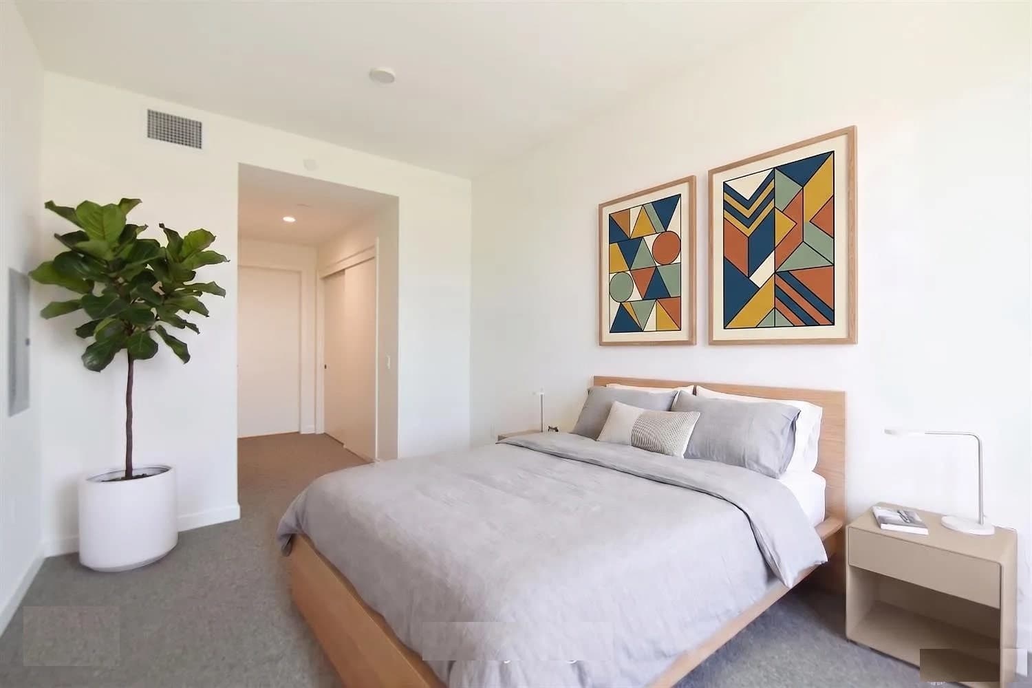 395 6th St Apt 305 – photo 2