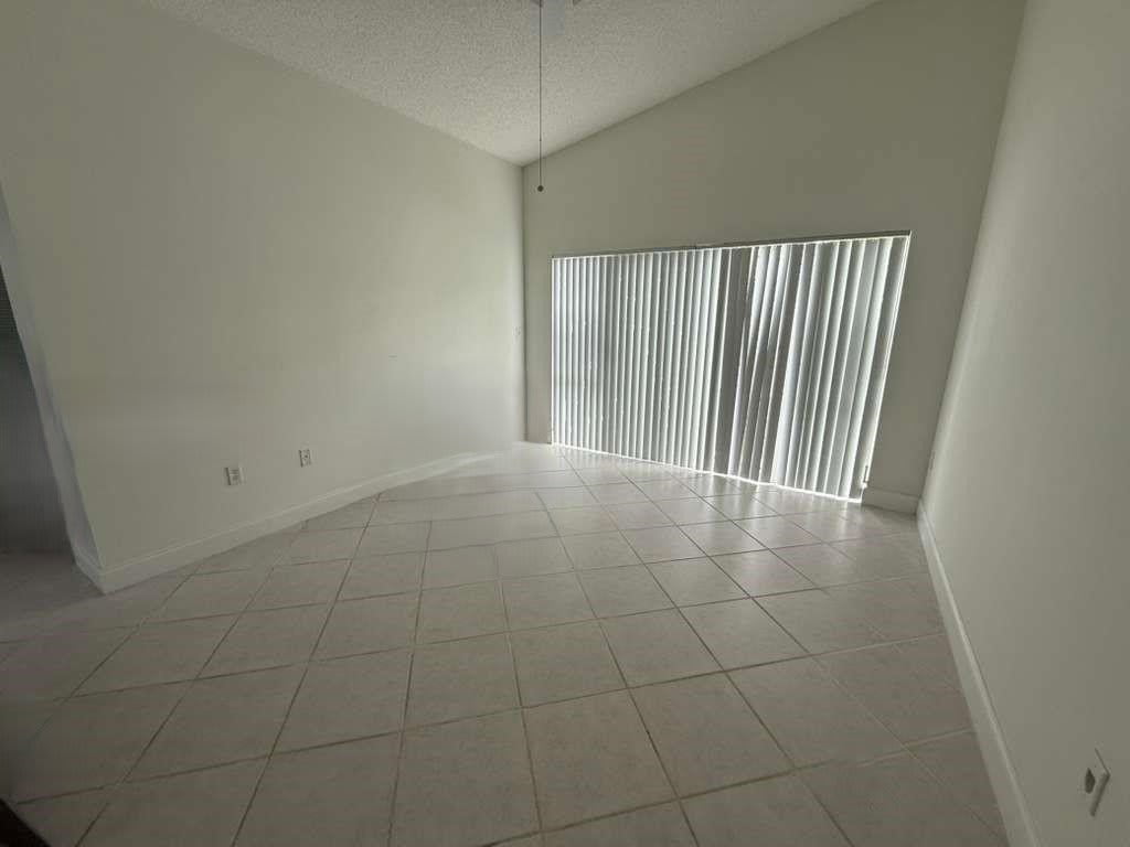 18171 Northwest 18th Street – photo 5