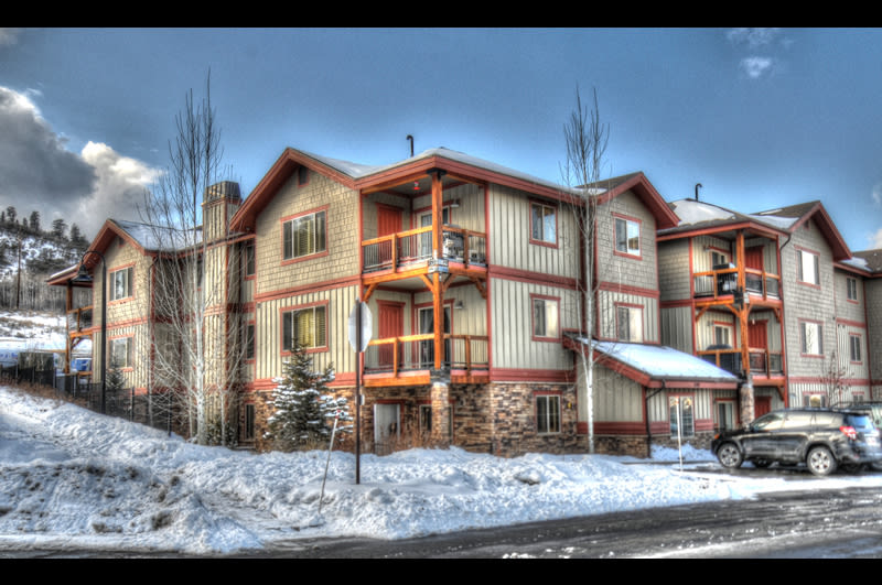 Bear Hollow Village-2 Bedroom + Bonus Room-Unfurnished – photo 1
