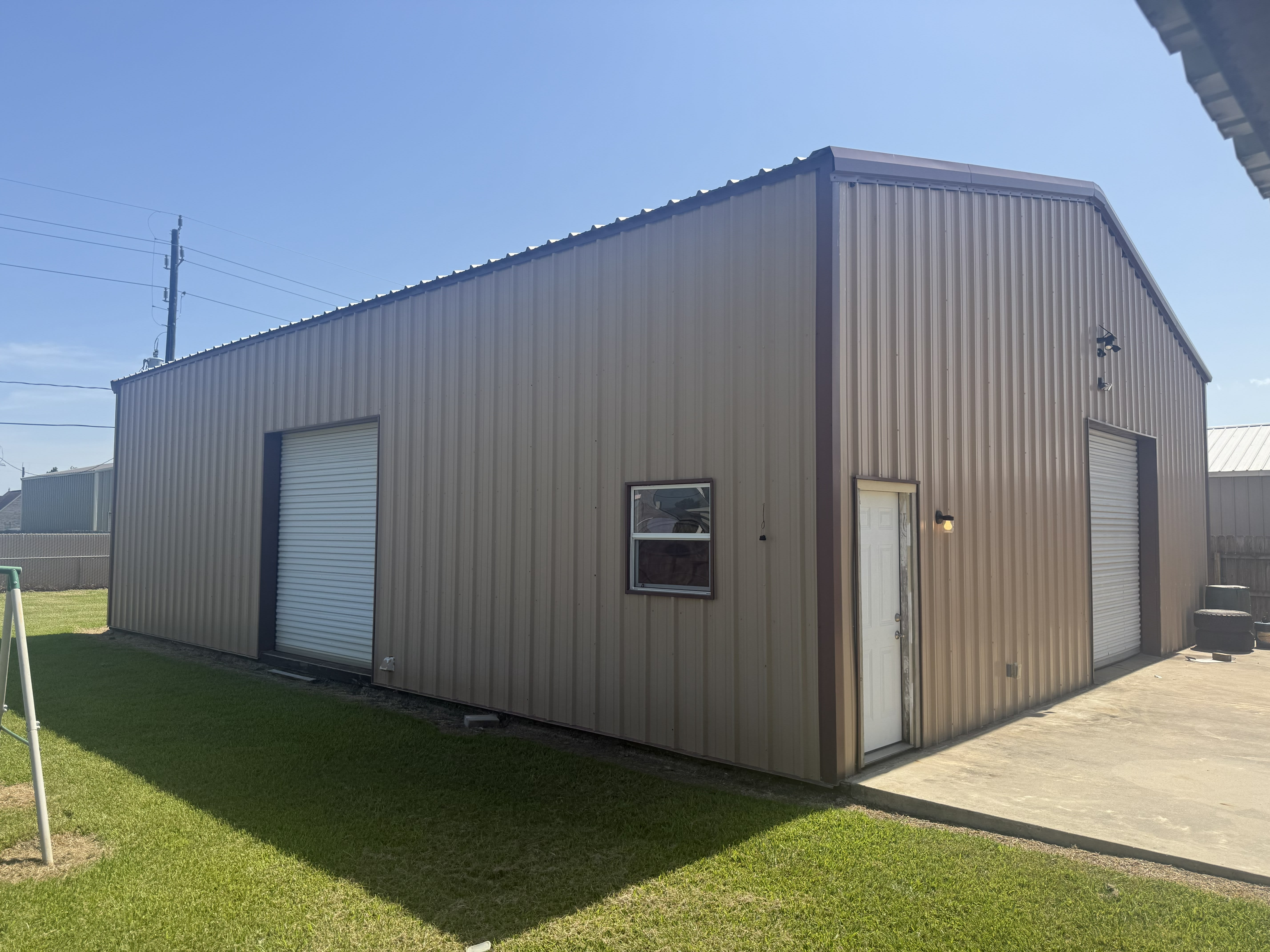 1910 Caroline Avenue – photo 3