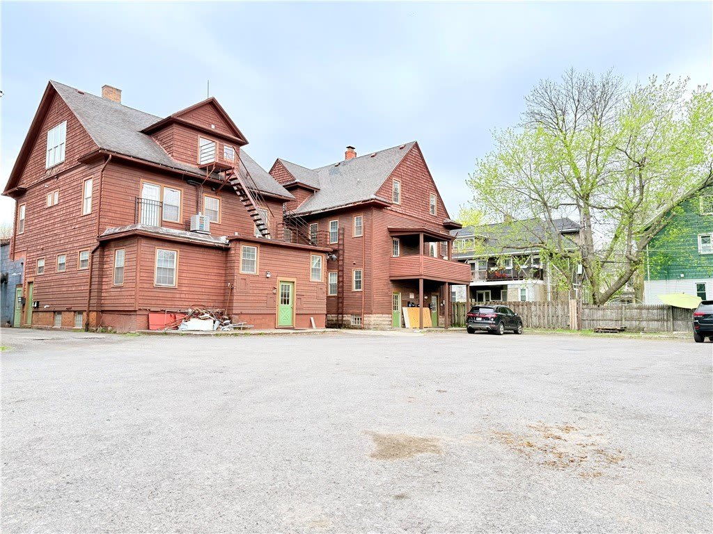 936 Monroe Avenue – photo 4