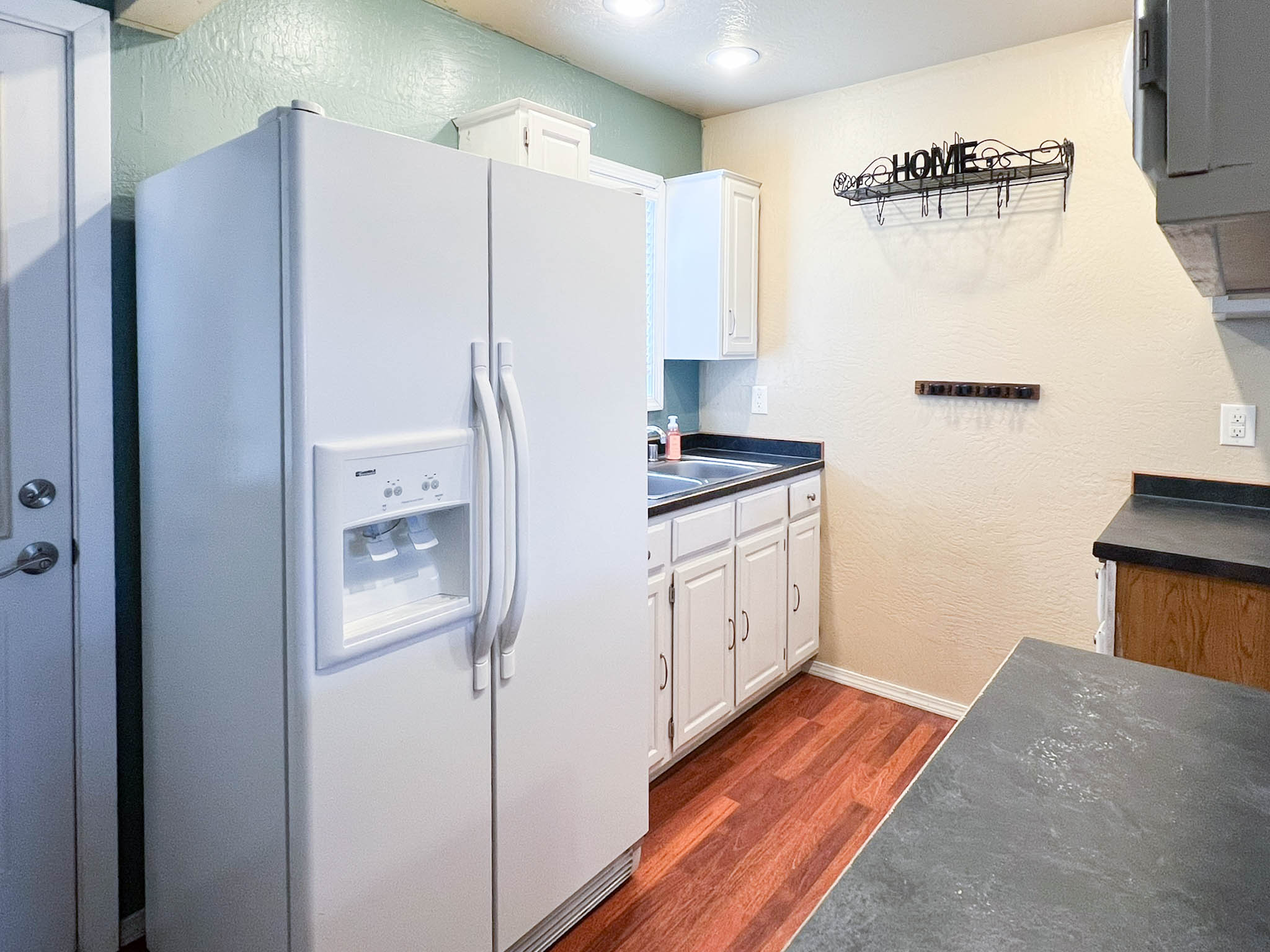 12331 Lake Street – photo 4