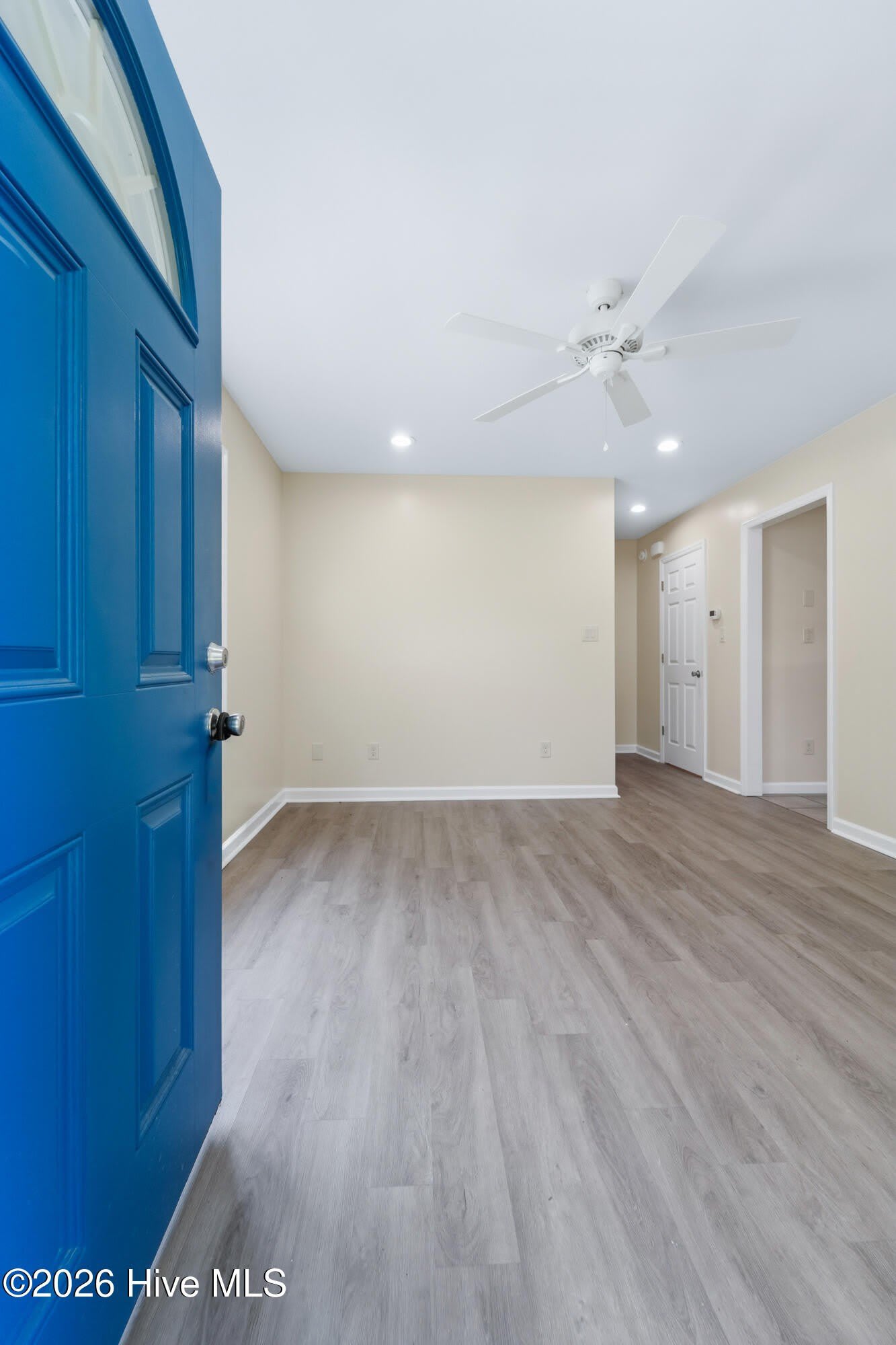 302 Johns Way – photo 5