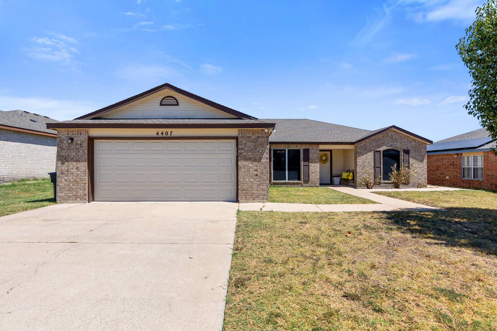 4407 Hank Drive – photo 2