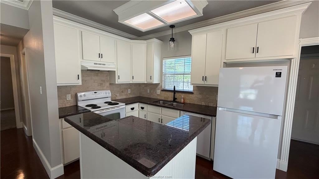 3689 Holick Lane – photo 5