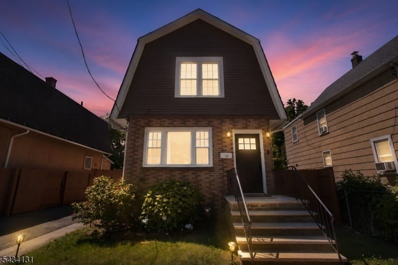 138 Jerome Pl – photo 2
