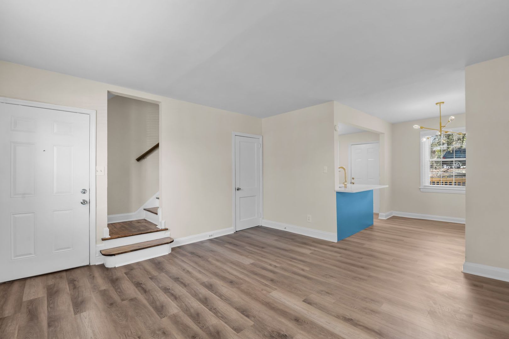 1005 Saffron Loop – photo 2