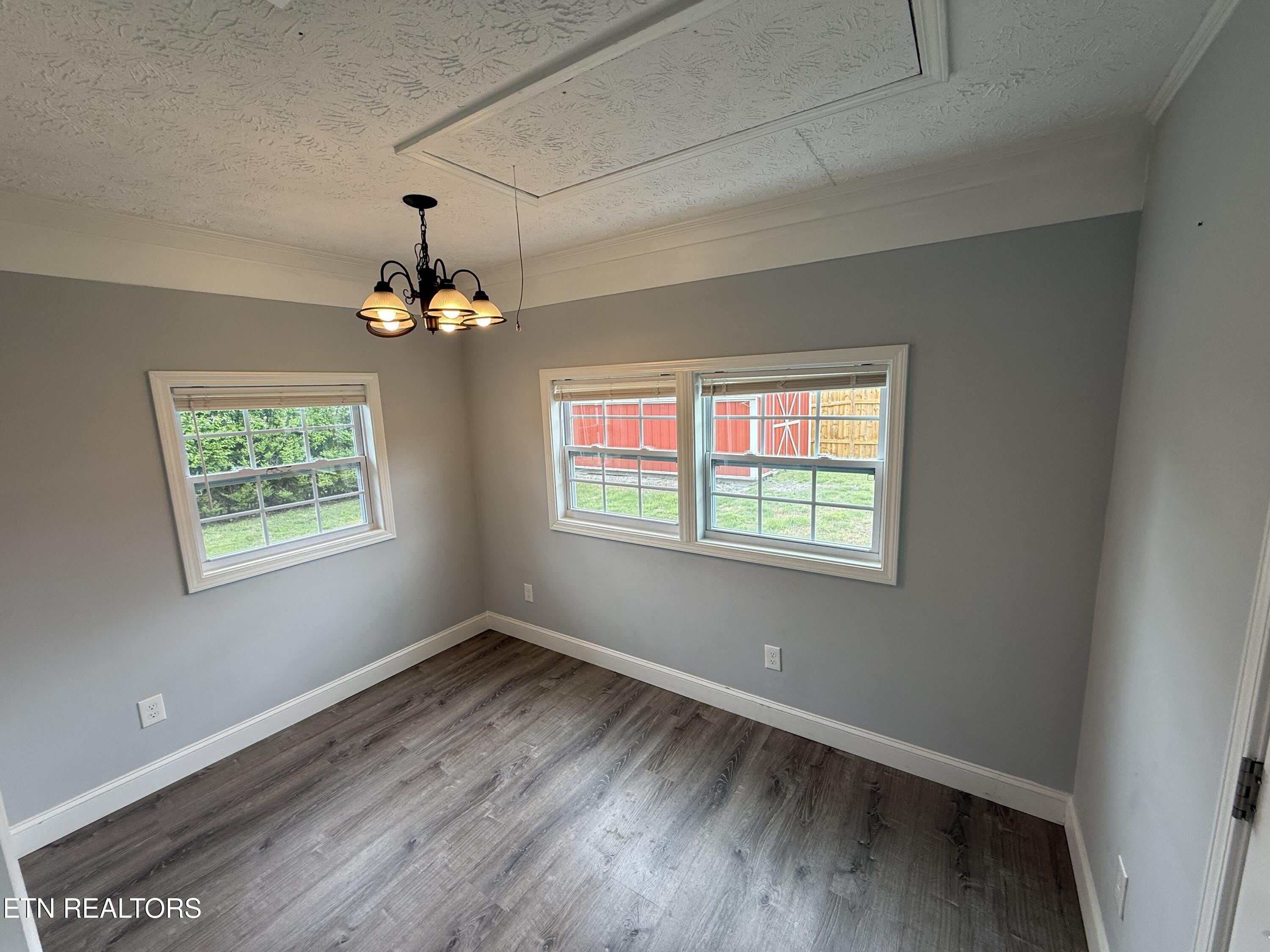 111 Marshall Circle – photo 5