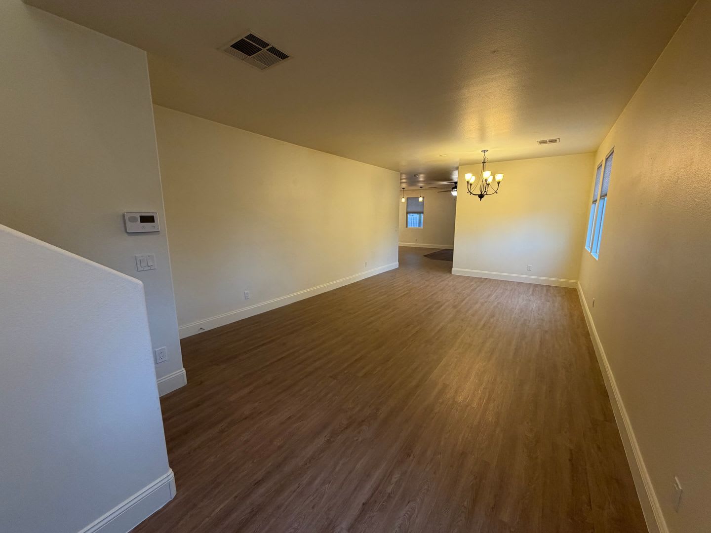 LAS VEGAS TWO STORY HOME WITH 4 BEDROOMS!! – photo 5
