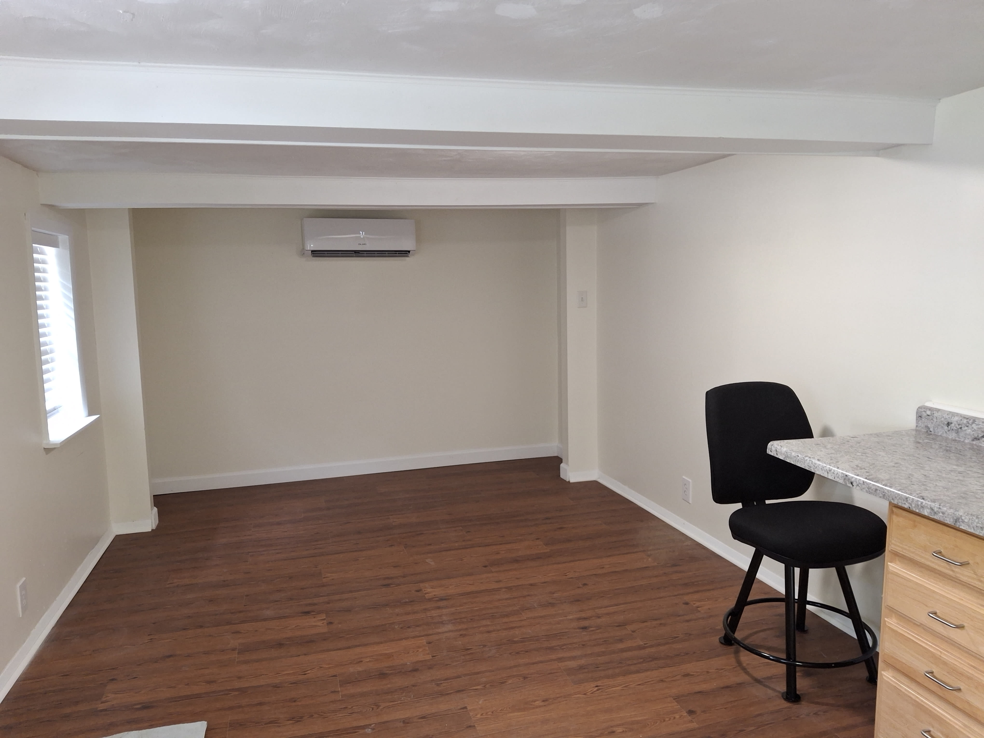 48 West High Street – photo 1