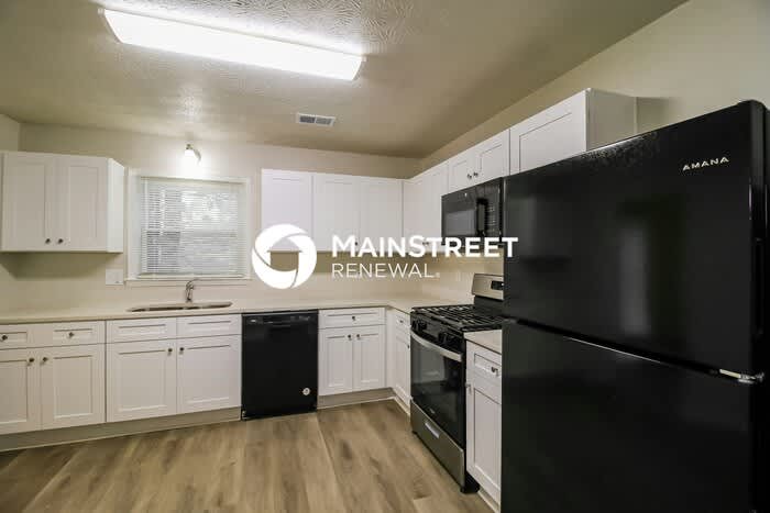 785 Redland Drive – photo 5