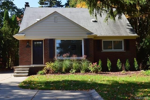 2111 Rochester Road – photo 1