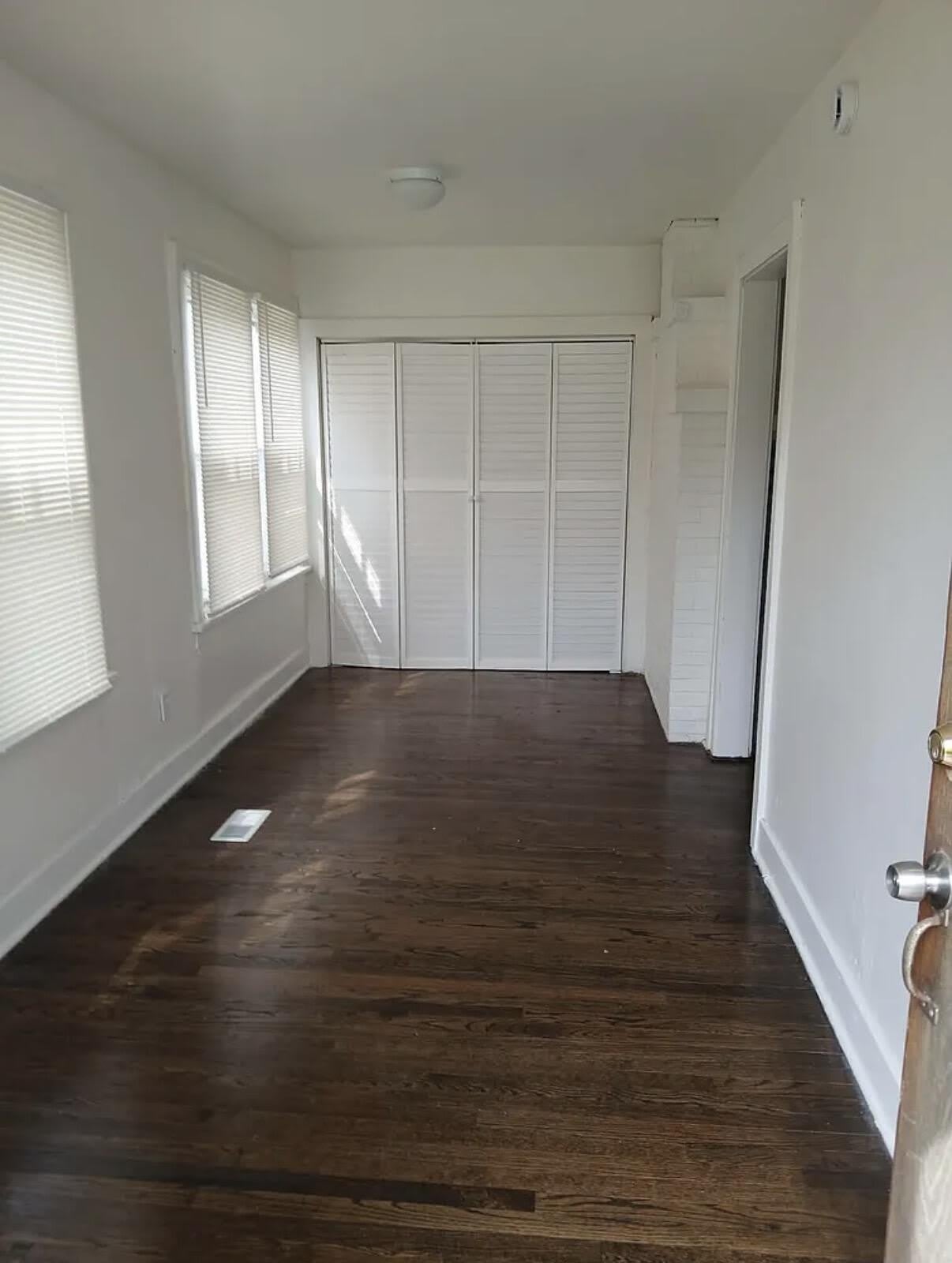 373 S Hamilton Street – photo 2