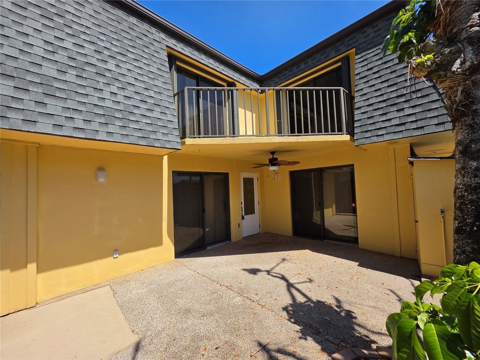 3824 SAXON Drive – photo 2