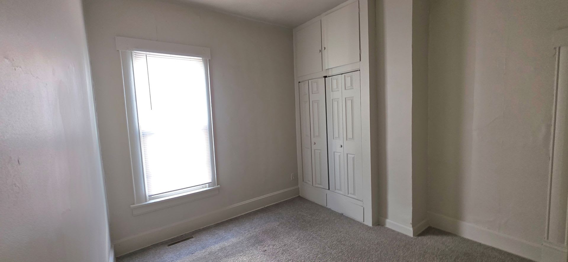Charming Bungalow 3 Bedroom 1 Bath $895 – photo 3