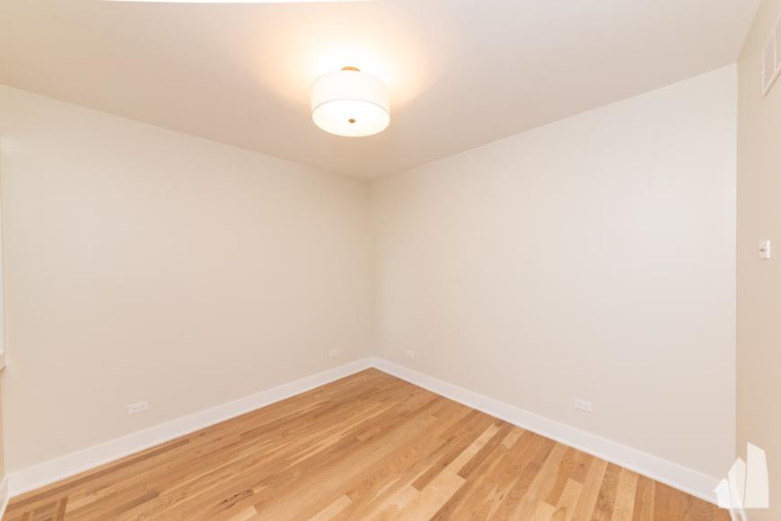 4857 N Seeley – photo 3