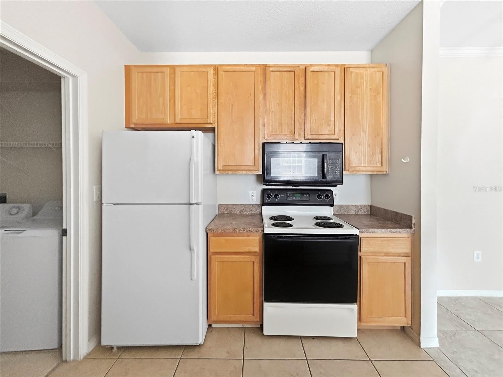 10205 Courtney Palms Boulevard – photo 4