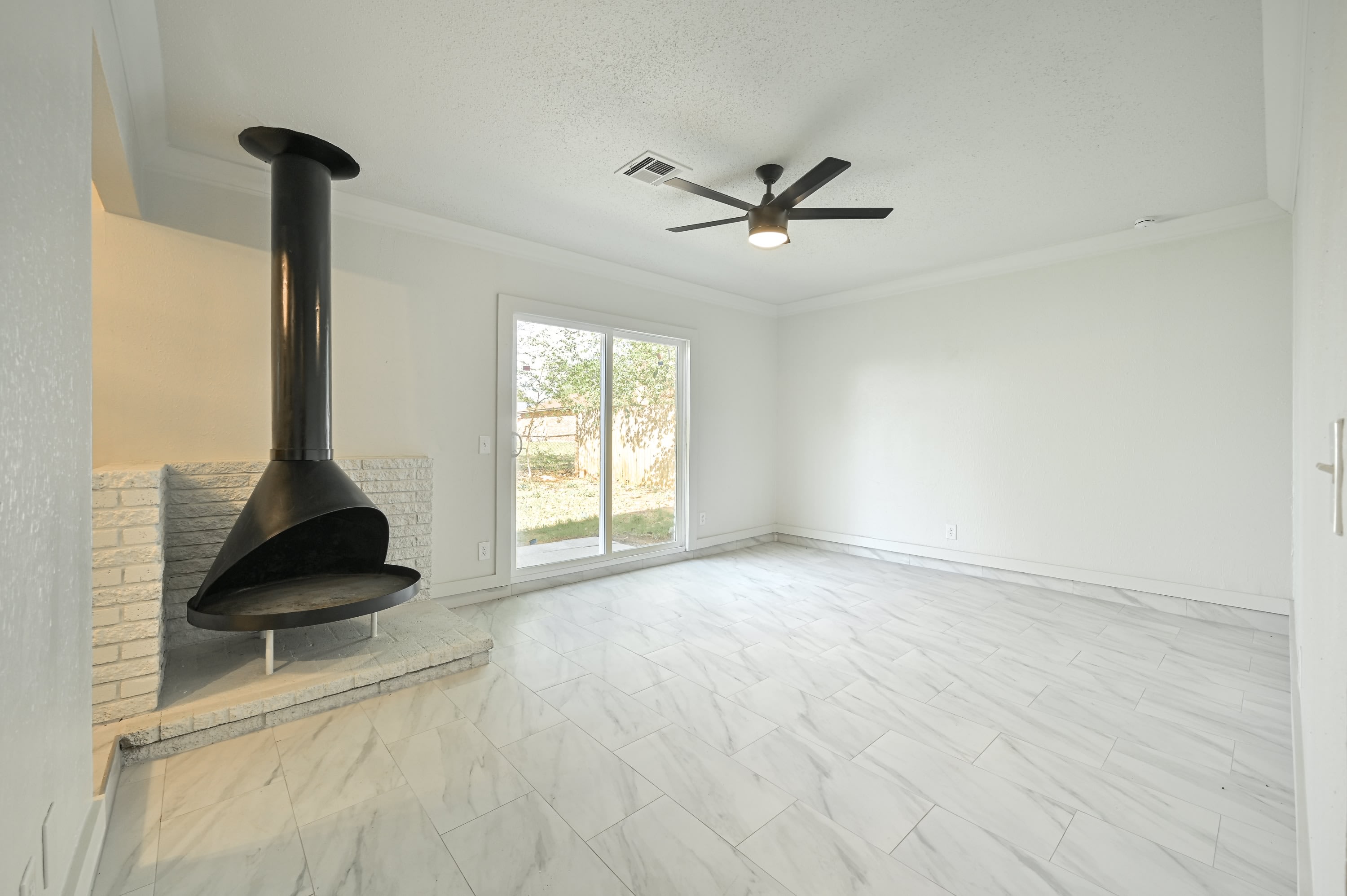 2525 Southeast 47th Street – photo 5