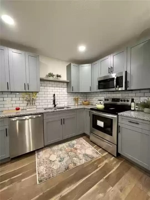3217 West Hartnett Avenue – photo 3