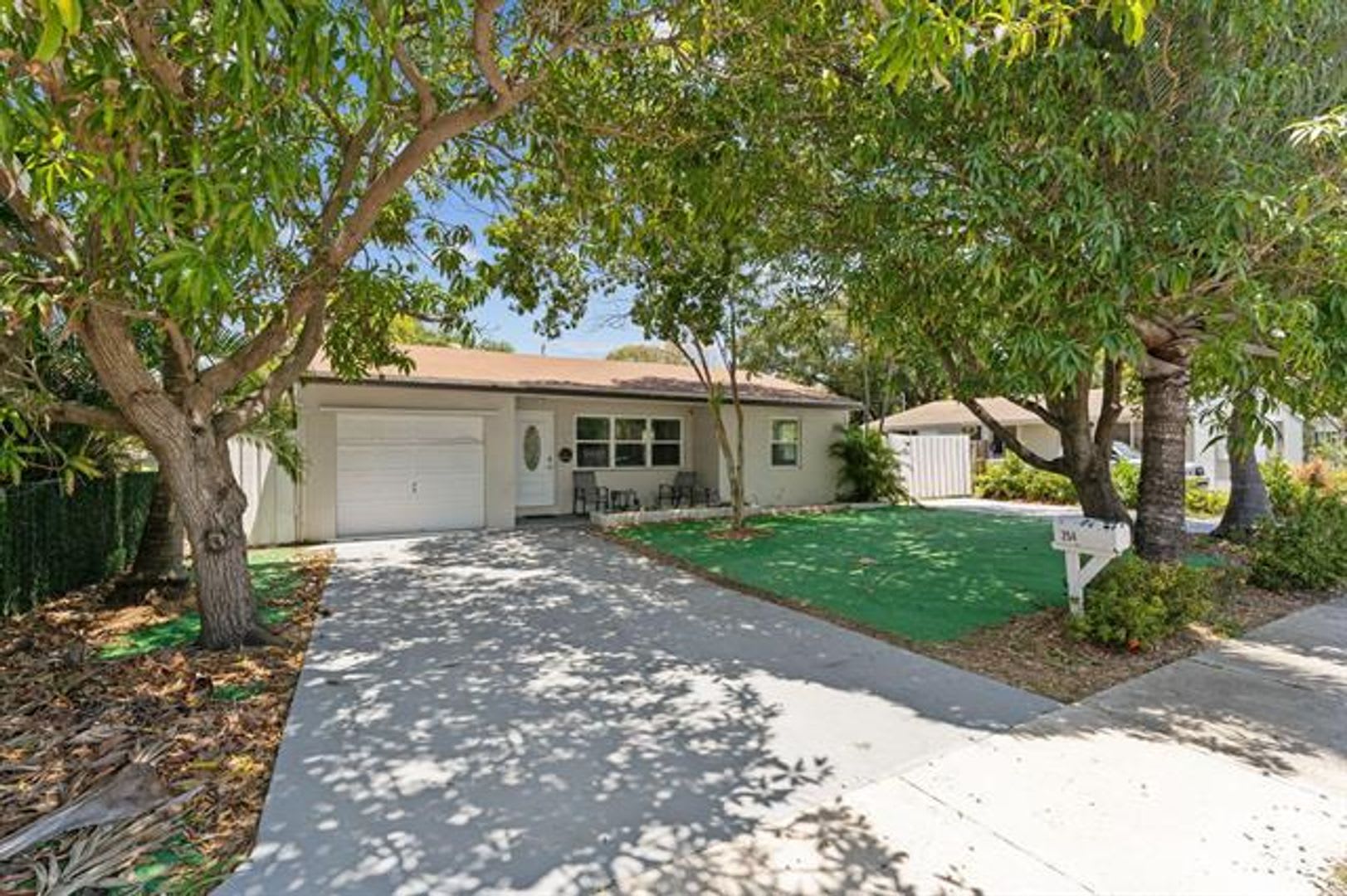 254 Sw 8Th St 254 Dania Beach Fl 33004 – photo 2
