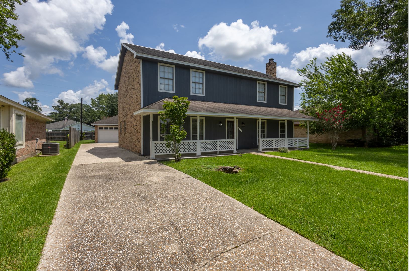 Spacious 6-Bedroom Beaumont Home with 3 Baths & 2-Car Garage – photo 1