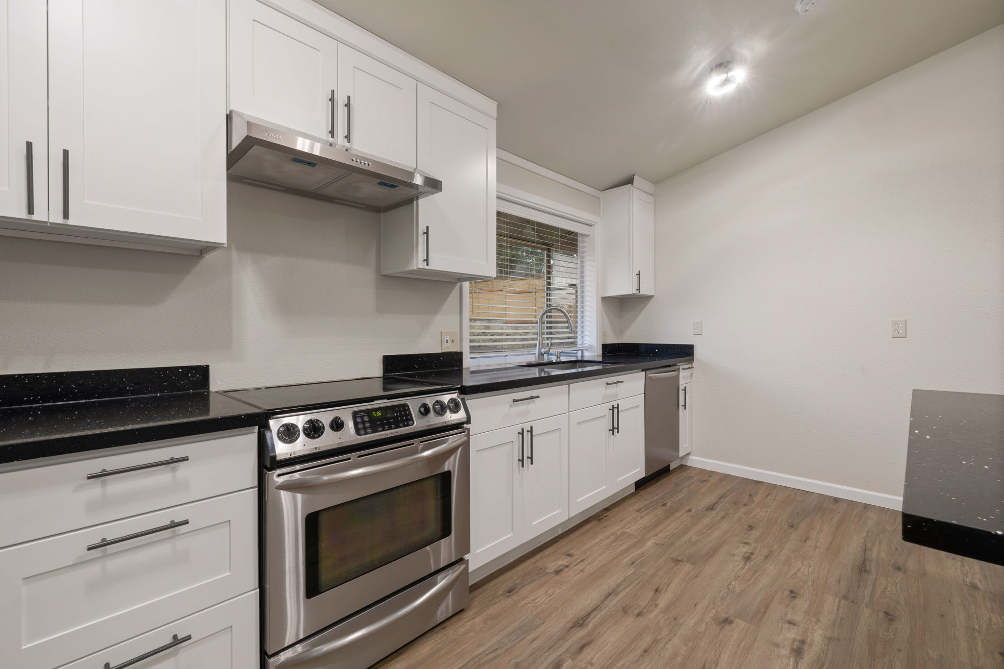 16049 Southeast 131st Street – photo 2