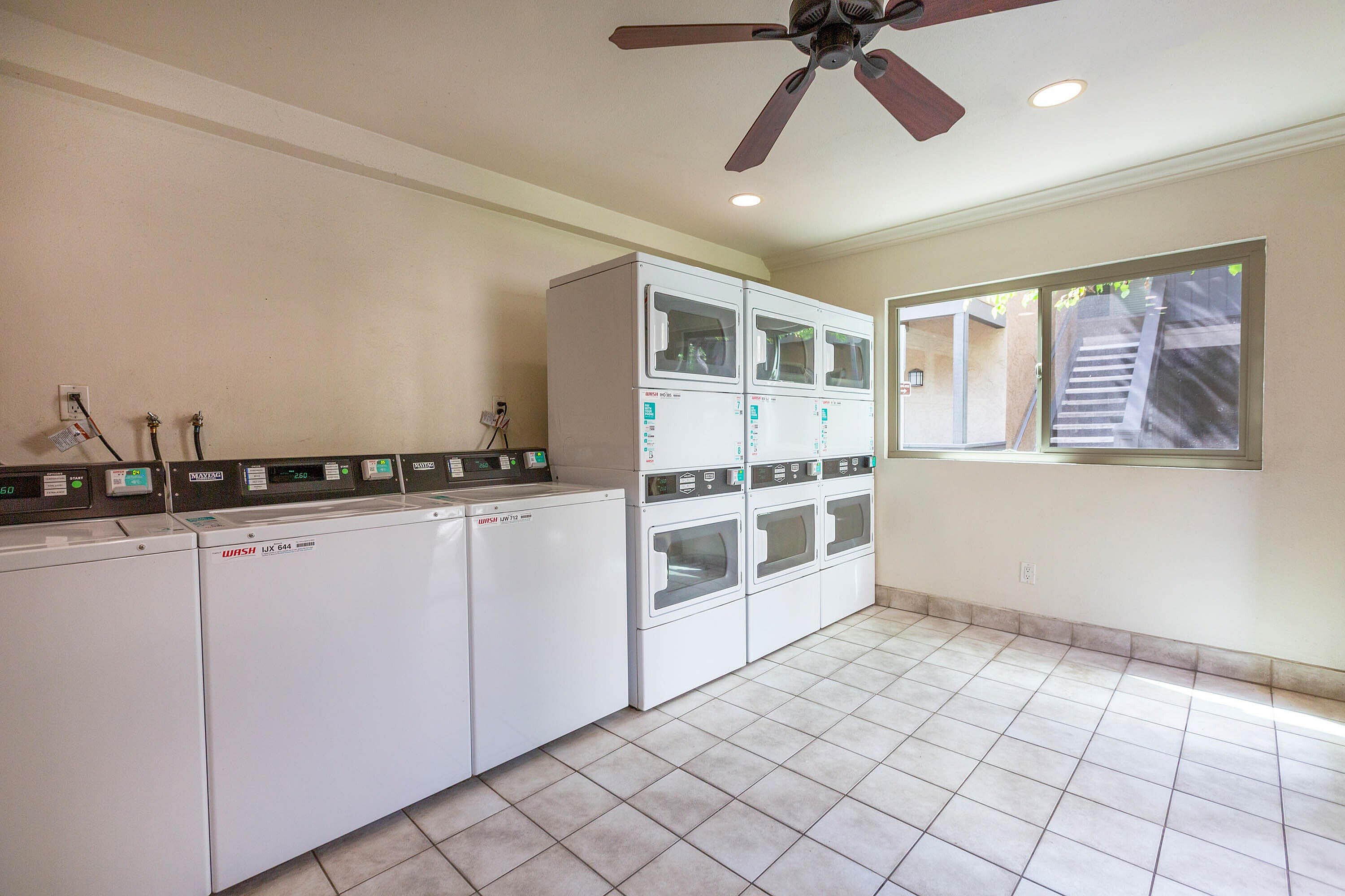 Elan Seacrest Apartment – photo 5