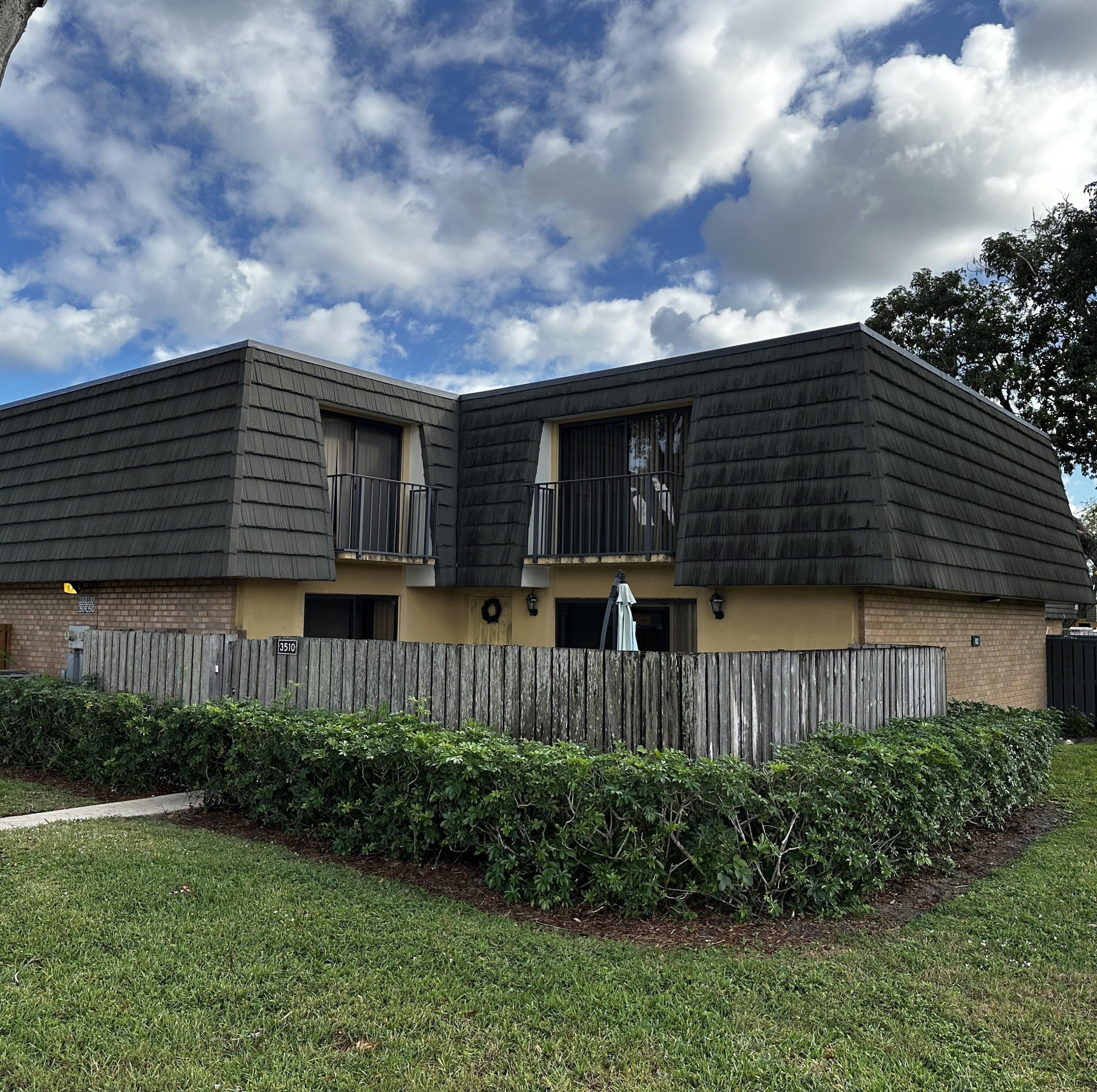 3510 35Th Way – photo 1