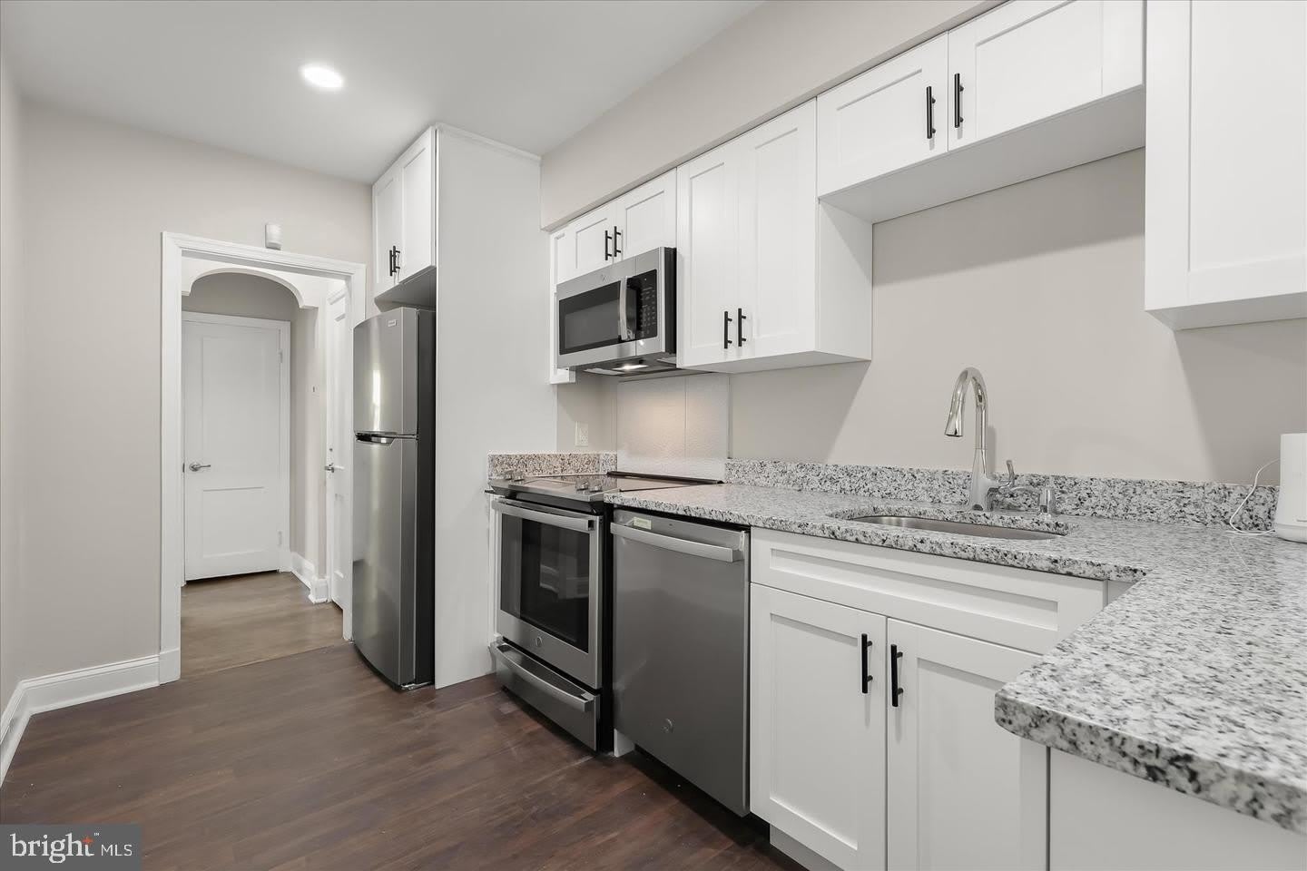 4015 DUVALL Avenue – photo 5