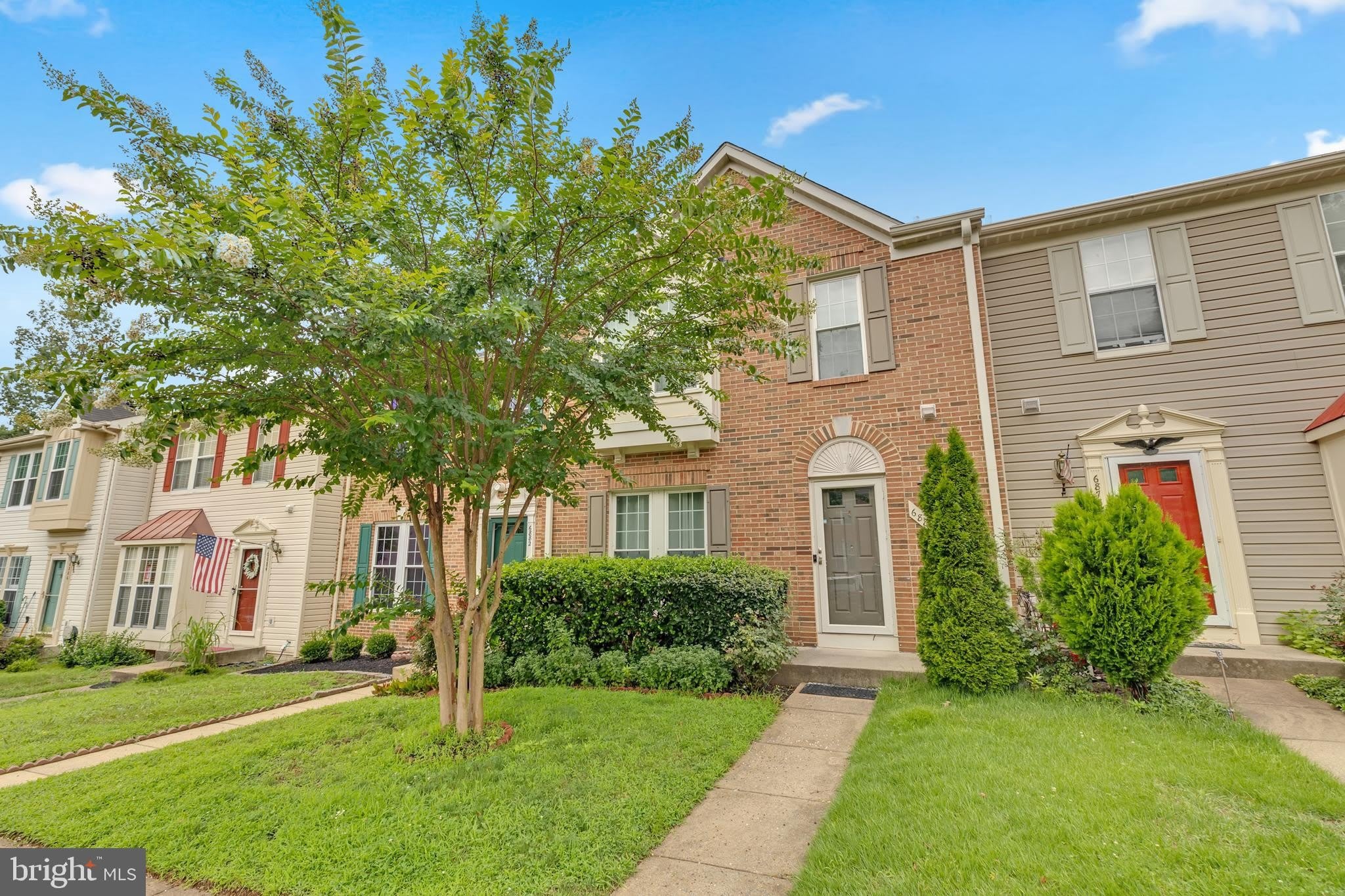 6880 RIDGE WATER Court – photo 1