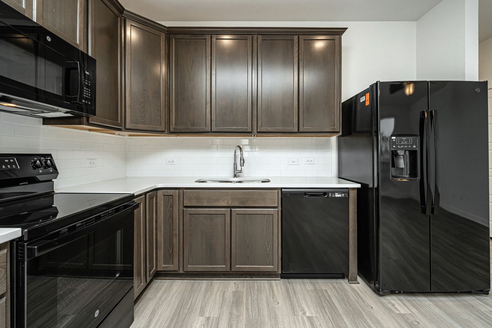 1938 Augustus Dr. – photo 4